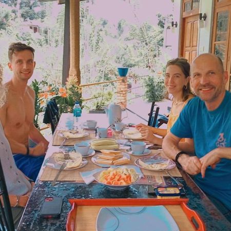 Serenity Homestay Ella Eksteriør bilde