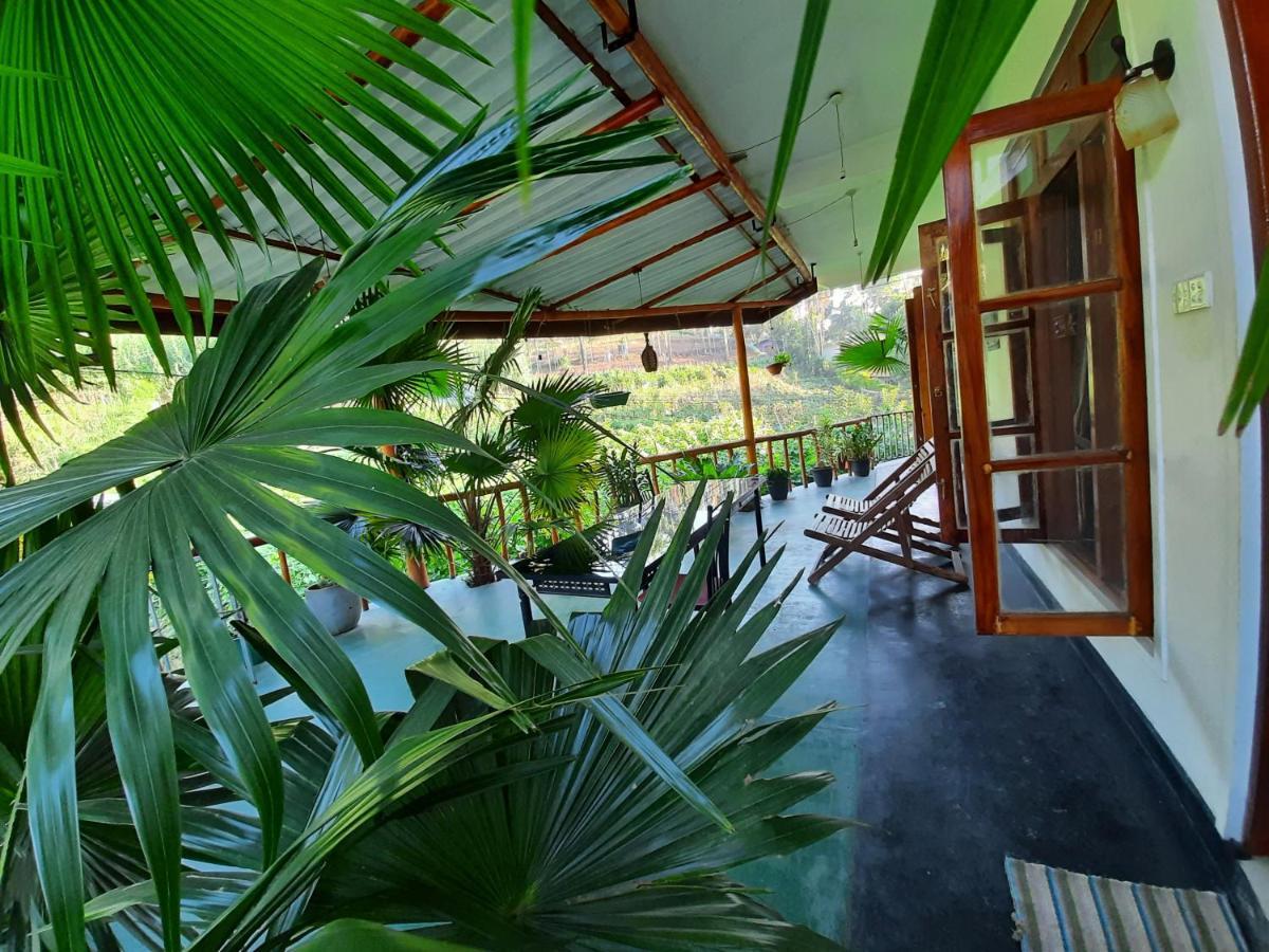 Serenity Homestay Ella Eksteriør bilde
